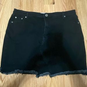 Black denim skirt size 16